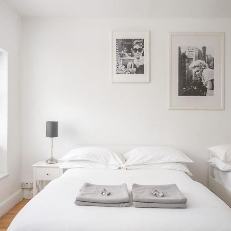 Soho & Covent Garden Apartment, Sleeps 3 Londra Exterior foto